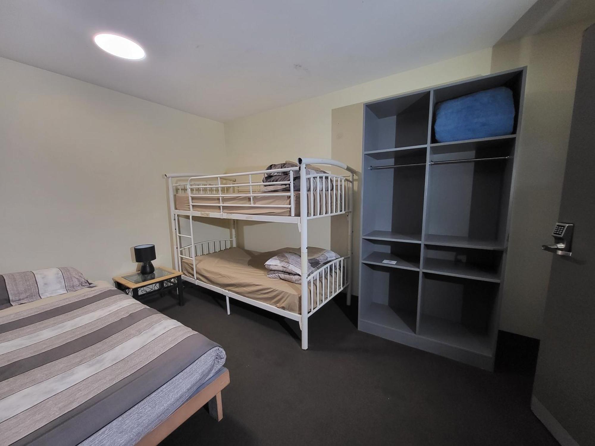Swansea Backpacker Lodge Quarto foto